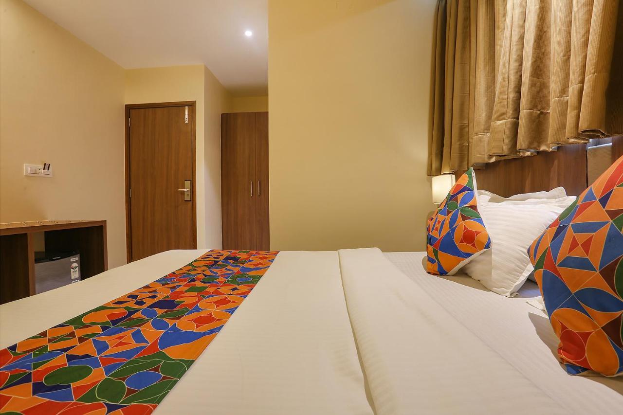 Fabhotel Royal International Bombay Extérieur photo