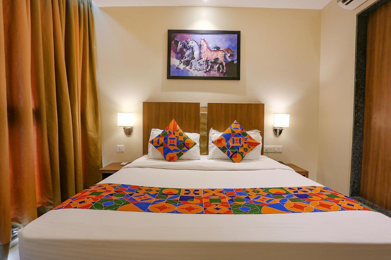Fabhotel Royal International Bombay Extérieur photo