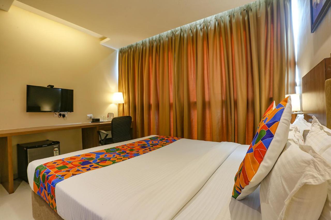 Fabhotel Royal International Bombay Extérieur photo