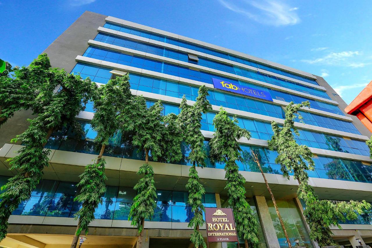 Fabhotel Royal International Bombay Extérieur photo