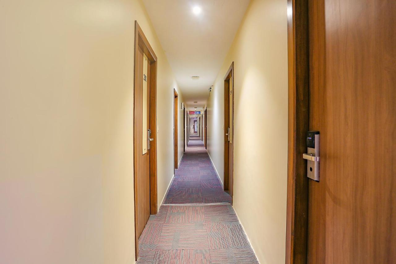 Fabhotel Royal International Bombay Extérieur photo