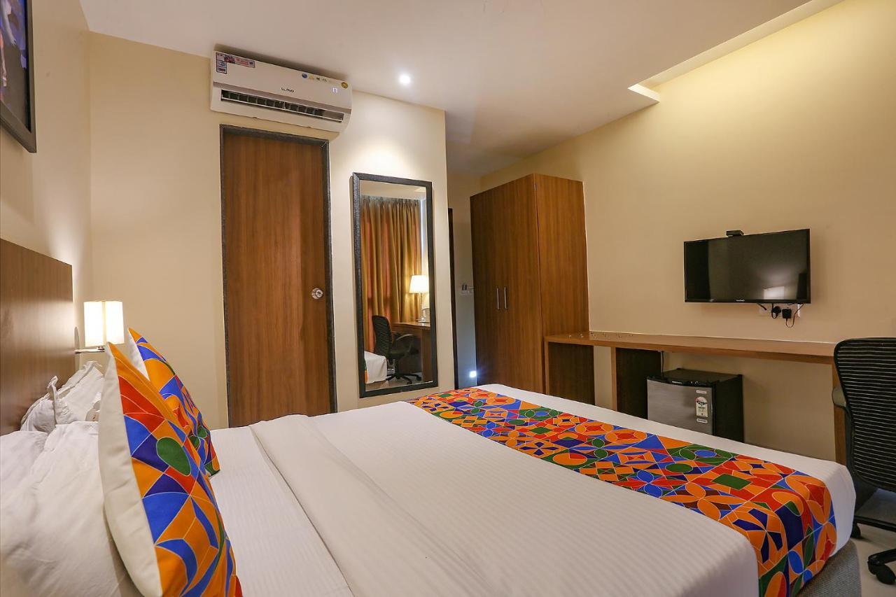 Fabhotel Royal International Bombay Extérieur photo
