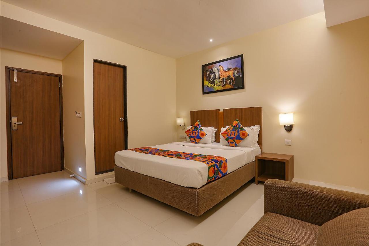 Fabhotel Royal International Bombay Extérieur photo