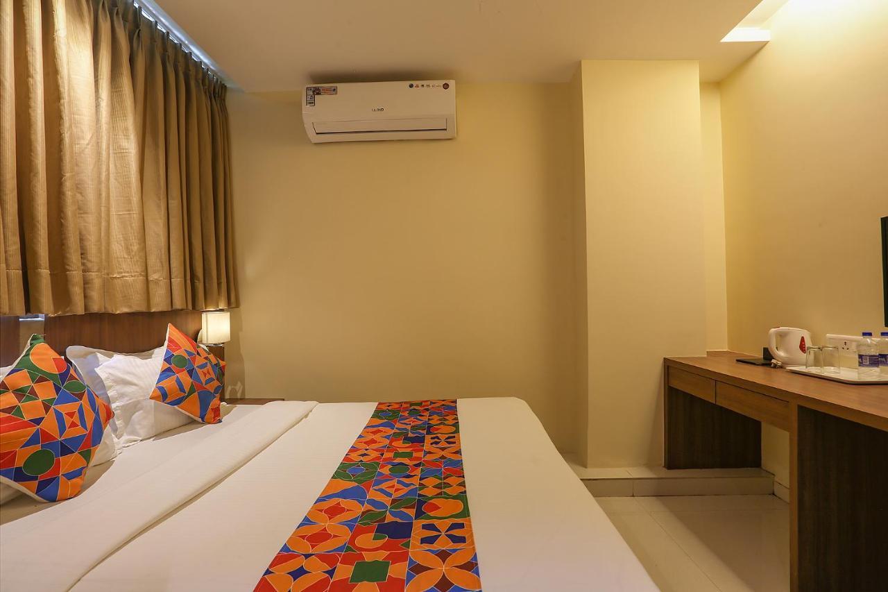 Fabhotel Royal International Bombay Extérieur photo
