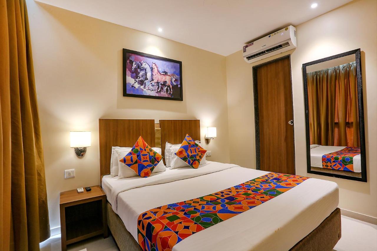 Fabhotel Royal International Bombay Extérieur photo
